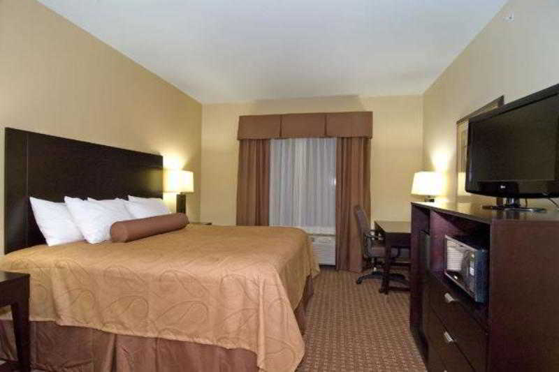 Best Western Bastrop Pines Inn Kültér fotó